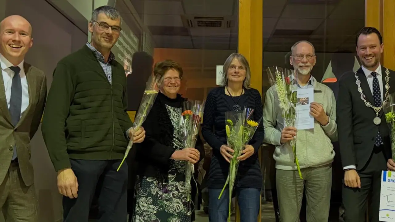 Vrijwilligers in het zonnetje gezet bij uitreiking Vrijwilligersprijzen