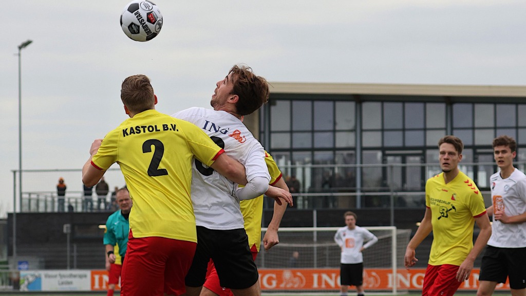 SV Zevenhoven en VV Woubrugge delen de punten